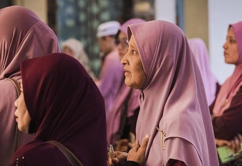 MUSLIMAH GROUP OF KINABATANGAN REGION, SABAH EMBRACE KNOWLEDGE ON ISLAMIC ARTEFACTS AND COLLECTIONS