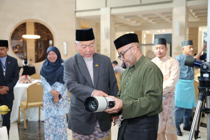 Astronomy Exhibition: Methods of Determining the Beginning of Hijri Month