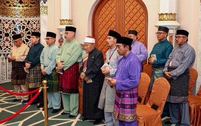 Majlis Berselawat to mark the opening of the Bilik Rambut Mulia Rasulullah Sallallahu Alaihi Wasallam throughout the month of Rabiulawal 1446 Hijrah